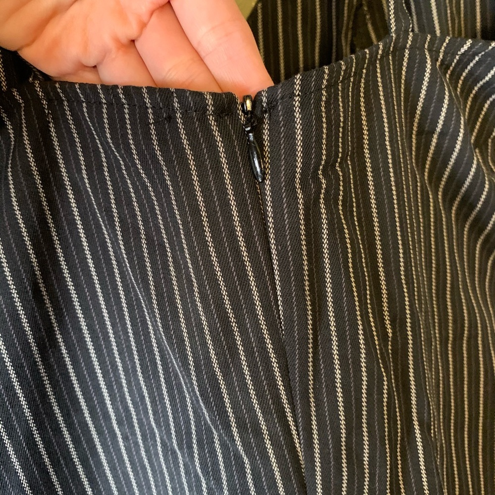 Striped Mini Bodycon Dress - Picture 3 of 6